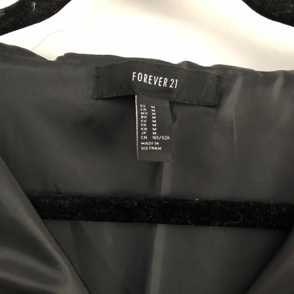 Forever 21 black worldwide jacket - M - Picture 6 of 6